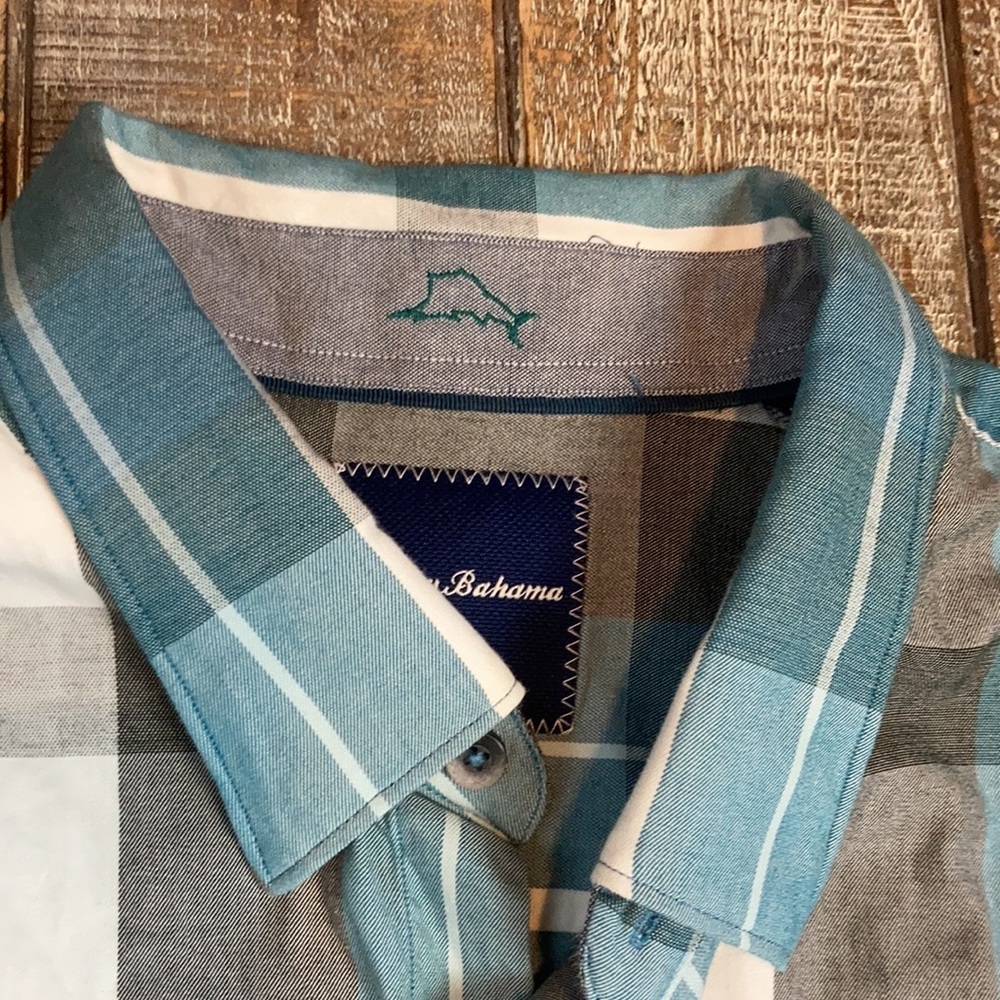 Tommy Bahama teal/gray plaid shirt. Size XL. - Picture 2 of 4